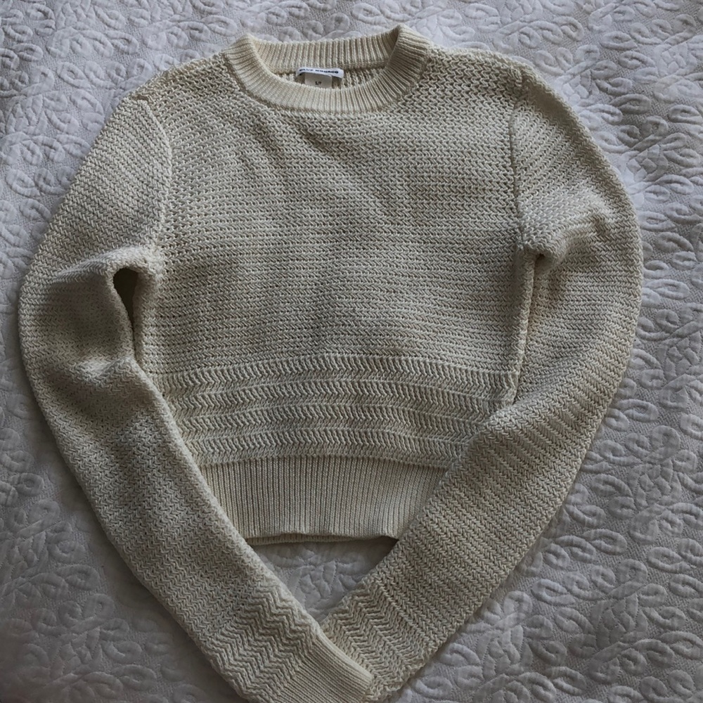 White cropped sweater